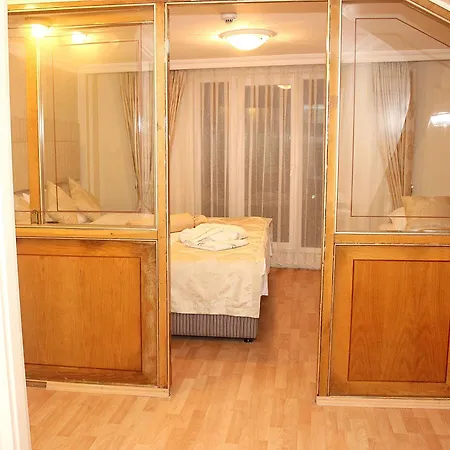 Blue Moon Hotel Istanbul